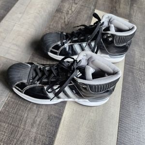 Women's Adidas basketball shoes